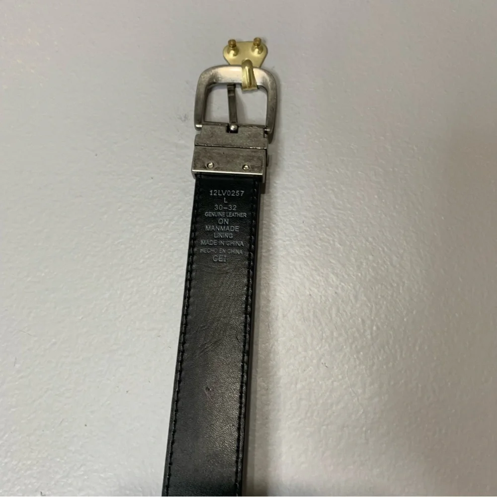 American Eagle reversible brown and black leather belt. Size L‎ 30/32